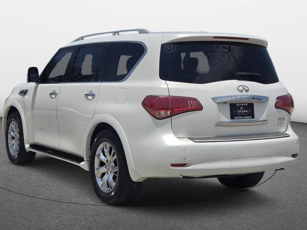 Used 2011 INFINITI QX56 2WD image 5