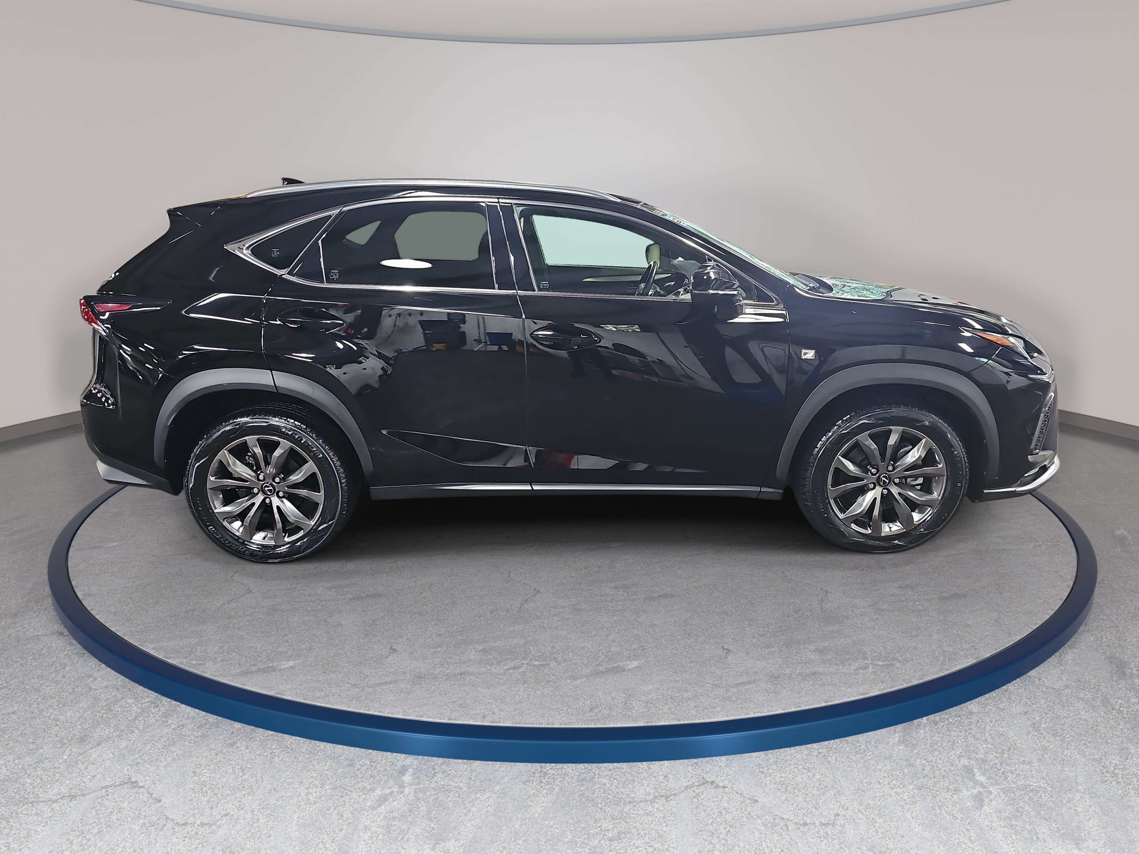 Used 2020 Lexus NX 300 F Sport w/ F Sport Premium Package FWD image 4