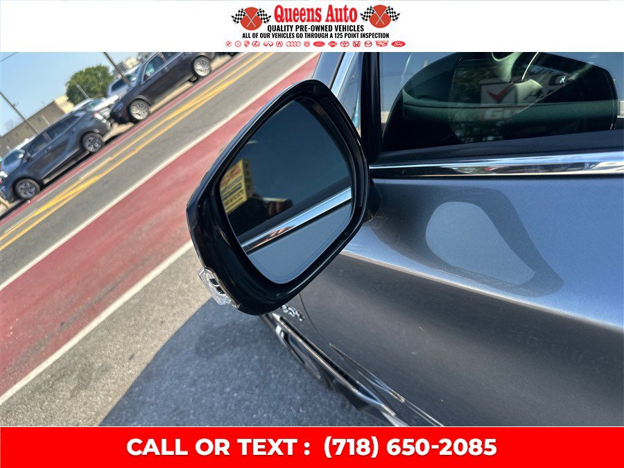 Used 2019 INFINITI Q60 Red Sport 400 w/ Cargo Package RWD image 32