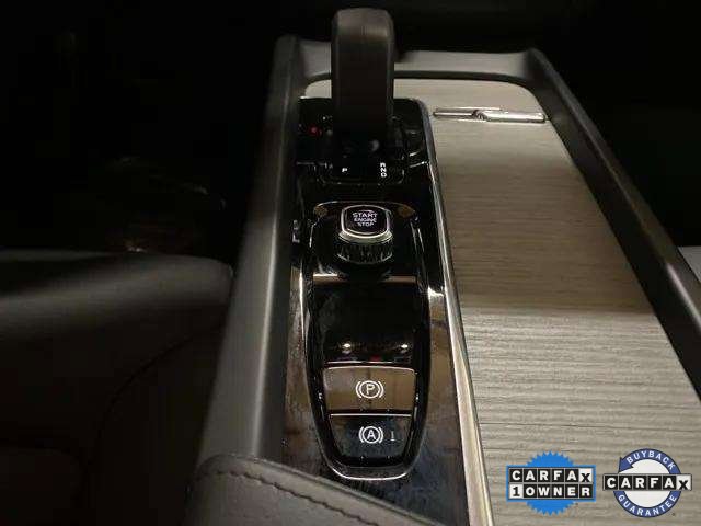 Used 2025 Volvo XC60 B5 Plus image 57