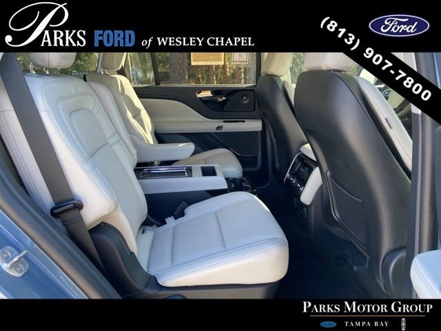 Used 2025 Lincoln Aviator Reserve image 17