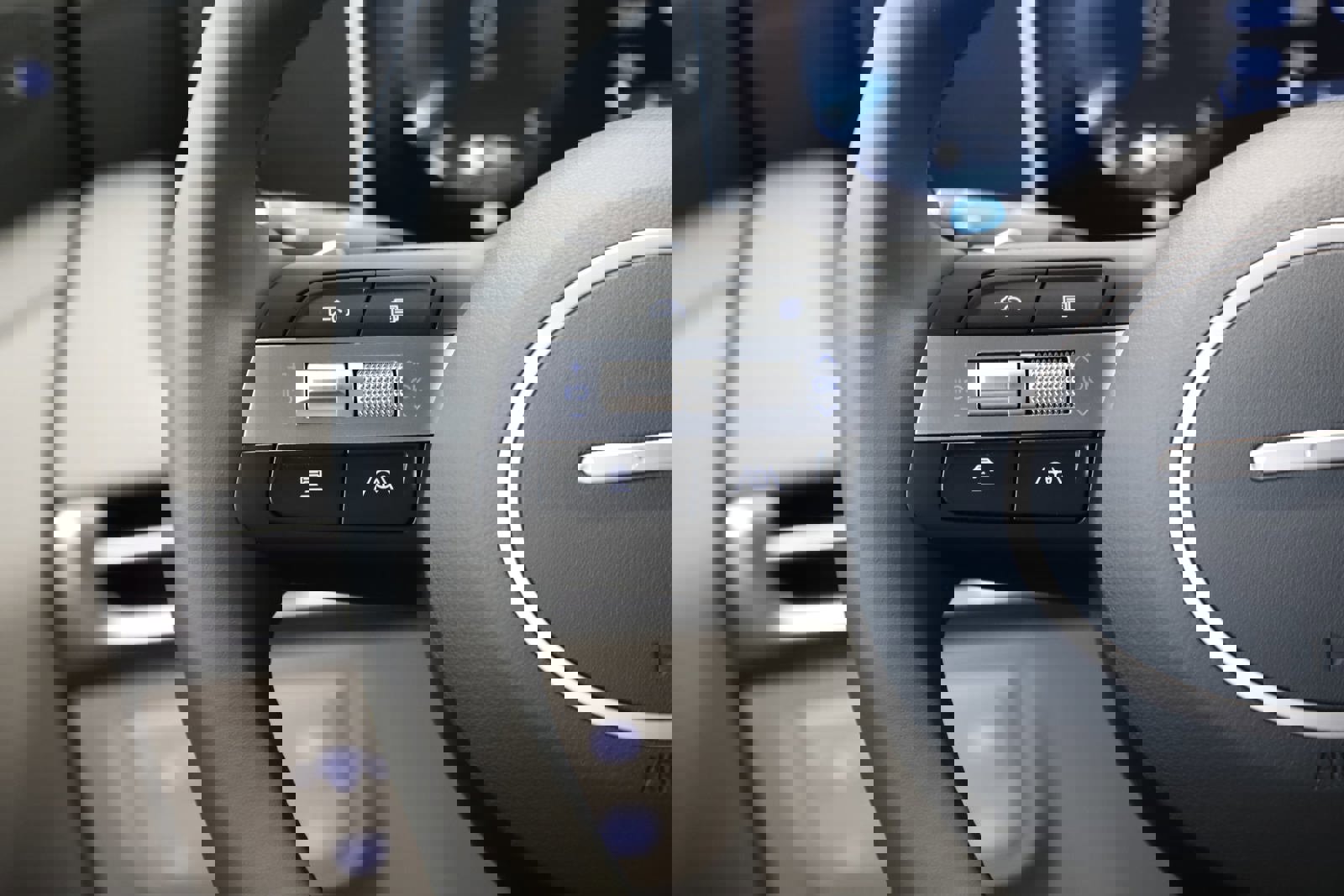 New 2026 Hyundai Tucson Limited image 18