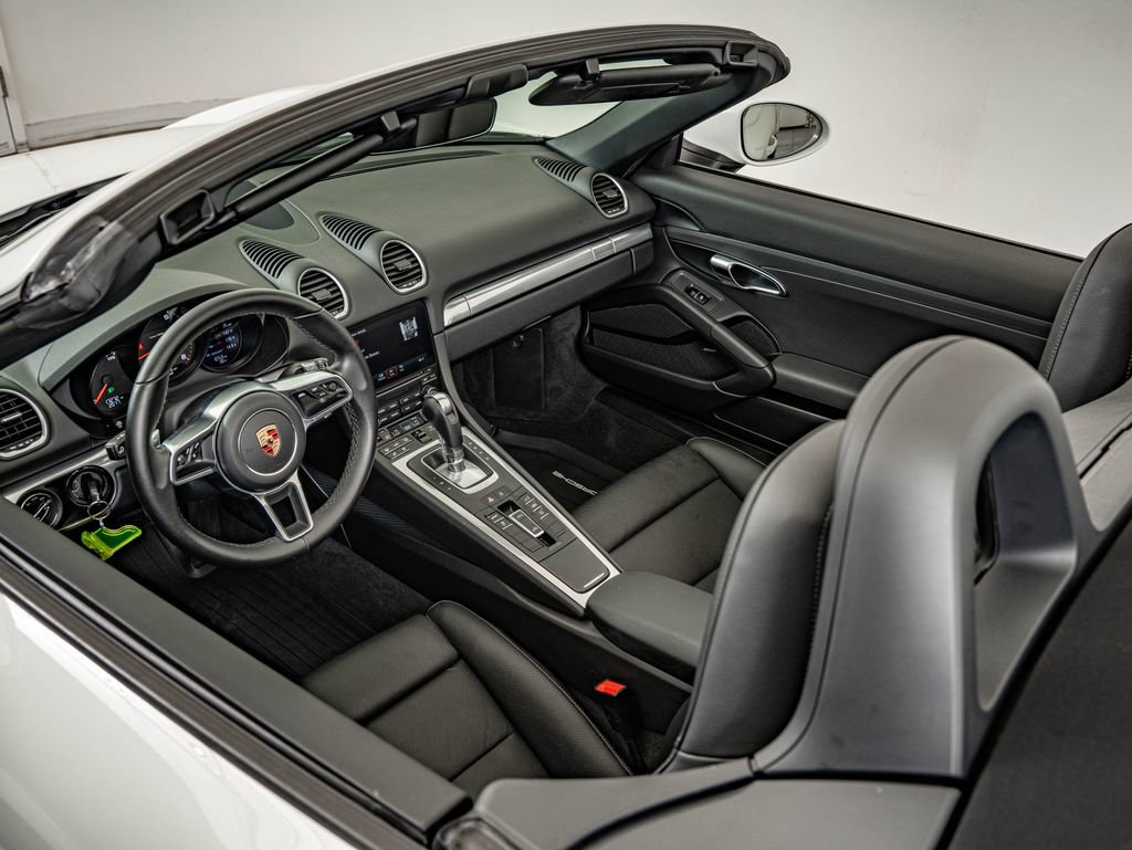 Certified 2019 Porsche 718 Boxster image 26