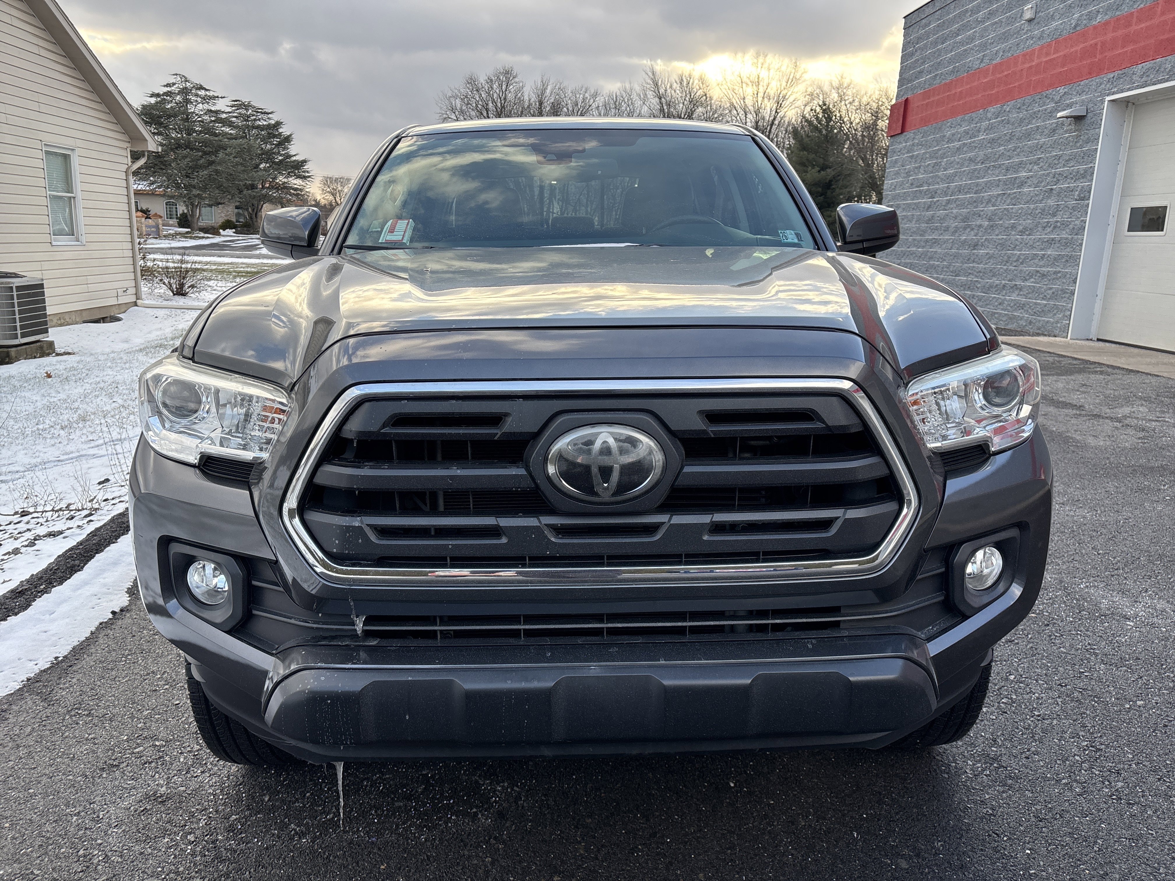 Used 2019 Toyota Tacoma SR5 image 8
