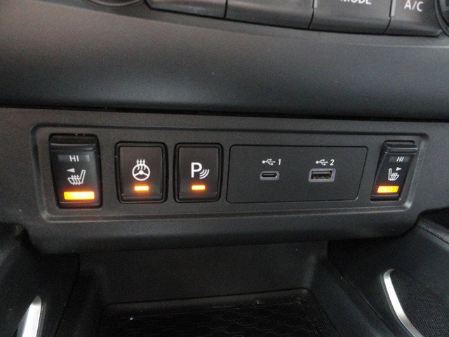 Used 2022 Nissan Frontier SV image 26