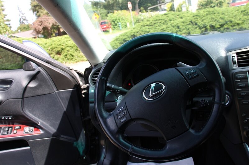 Used 2008 Lexus IS 250 AWD image 18