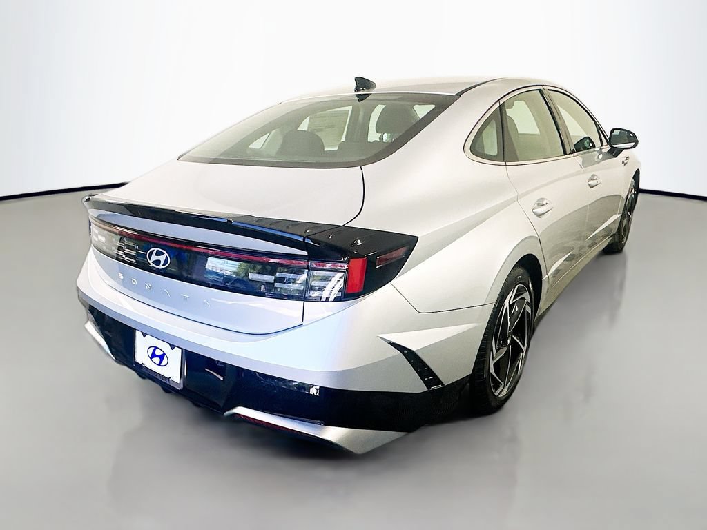 New 2026 Hyundai Sonata SEL FWD image 5
