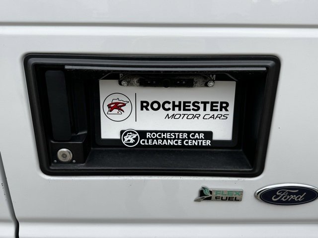 Used 2012 Ford E-250 and Econoline 250 image 32