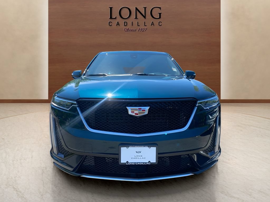 Used 2025 Cadillac XT6 Sport w/ Platinum Package AWD/4WD image 8