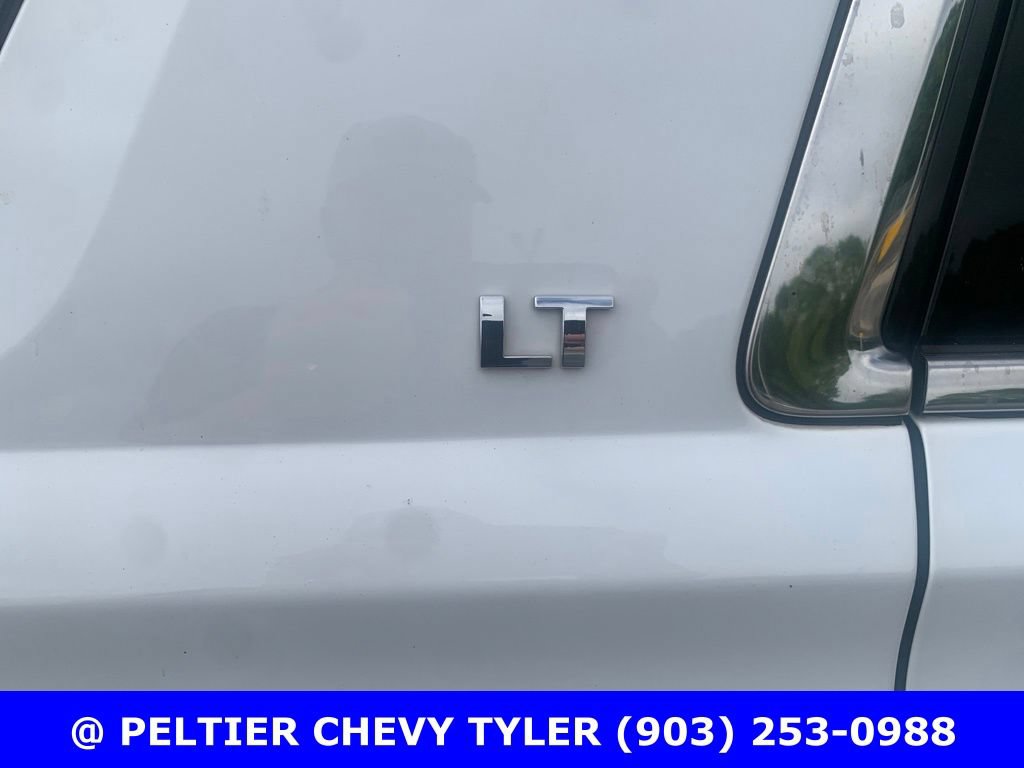 Used 2020 Chevrolet Tahoe LT w/ Luxury Package RWD image 10