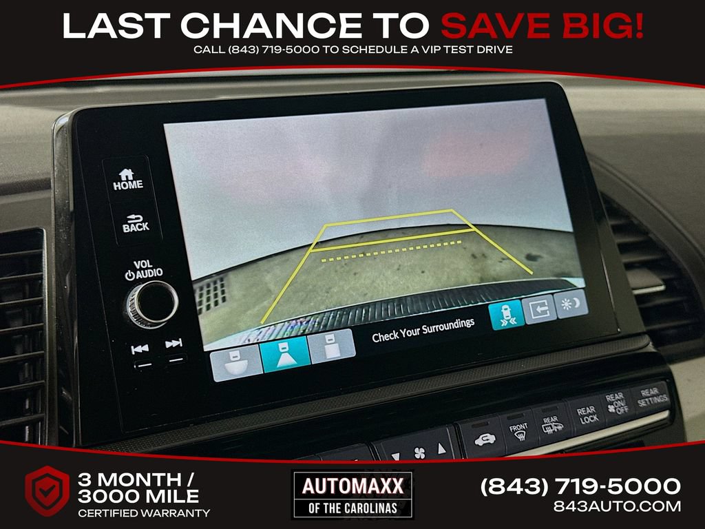 Used 2025 Honda Odyssey Touring image 10