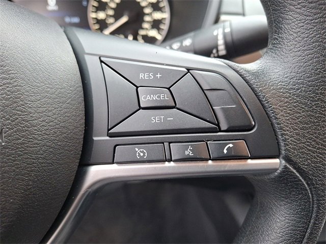 Used 2024 Nissan Altima 2.5 SV image 22