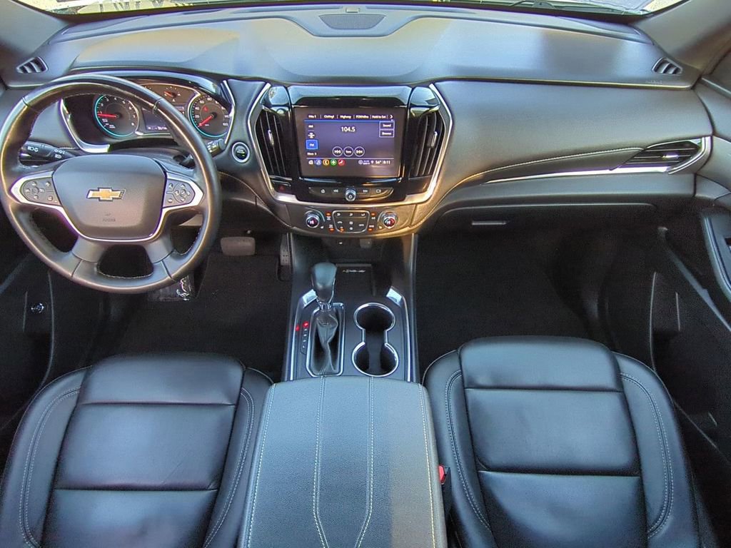 Used 2023 Chevrolet Traverse LT FWD image 15