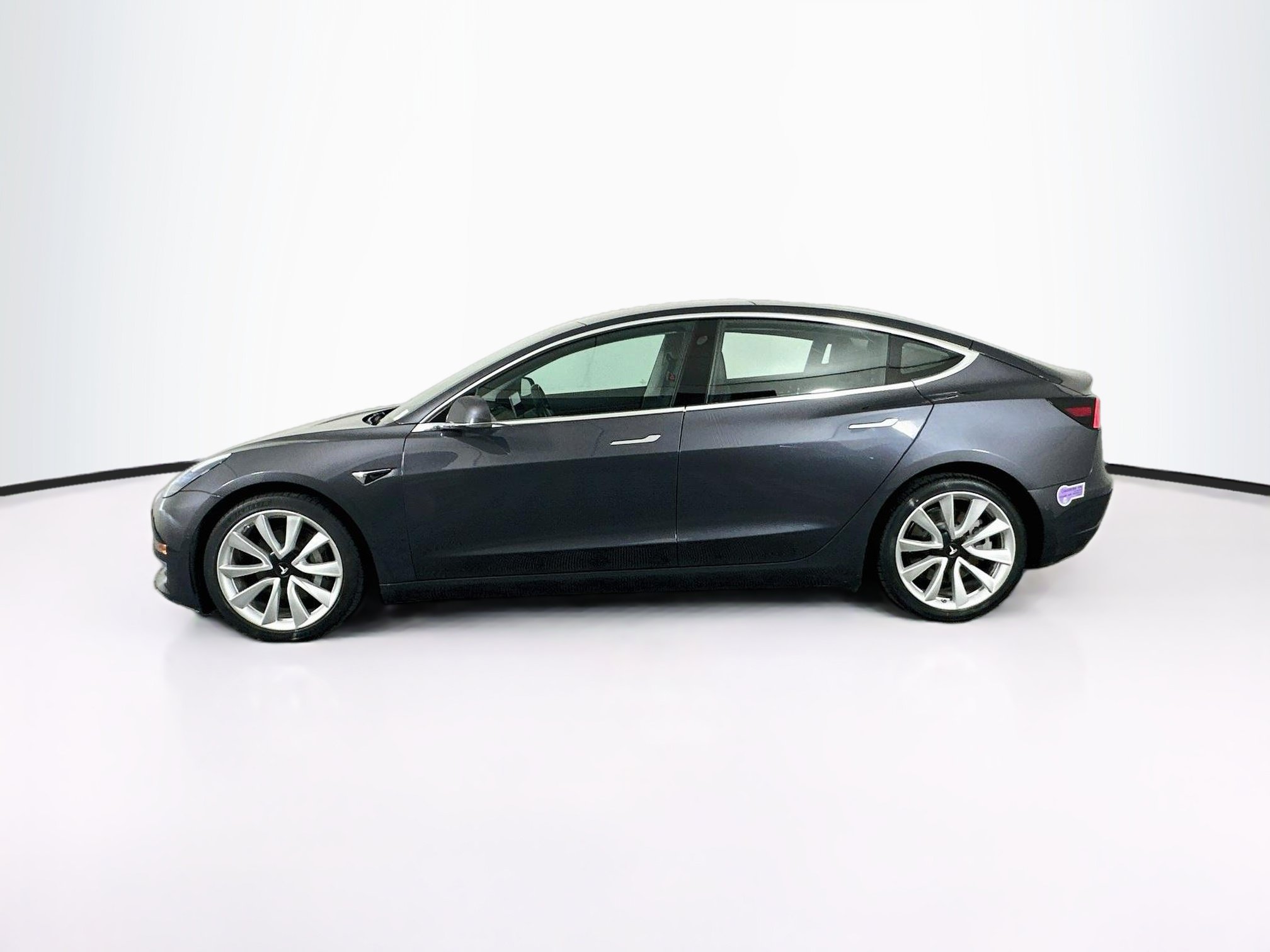 Used 2018 Tesla Model 3 Long Range AWD/4WD image 4