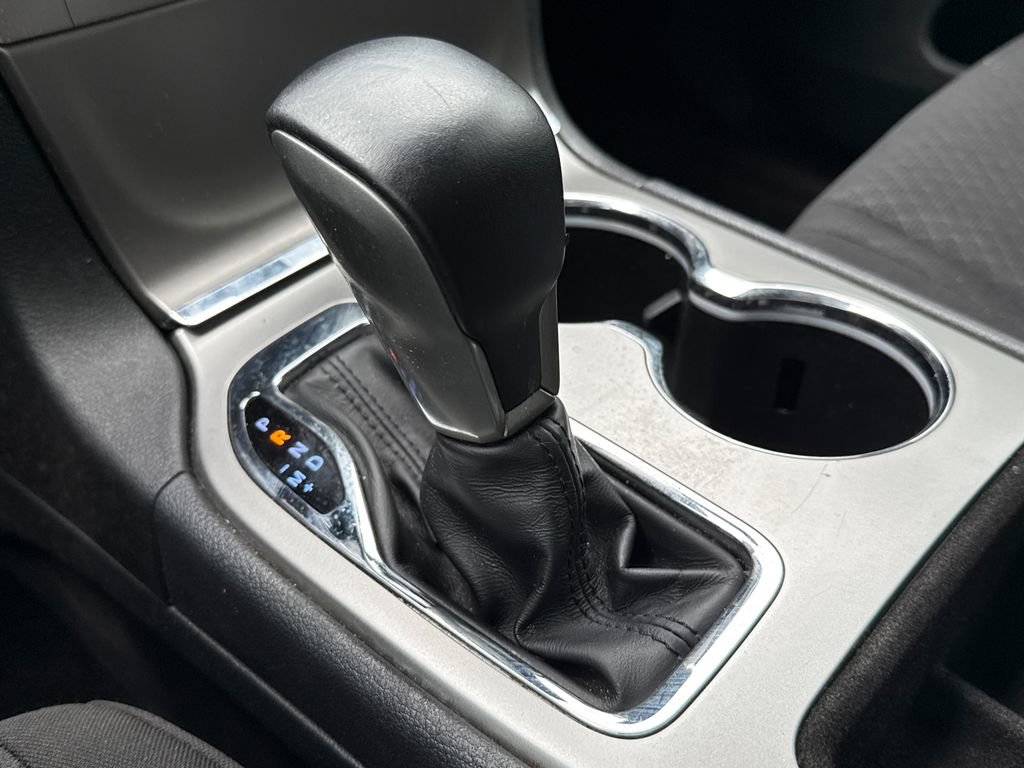 Used 2018 Jeep Grand Cherokee Laredo image 25