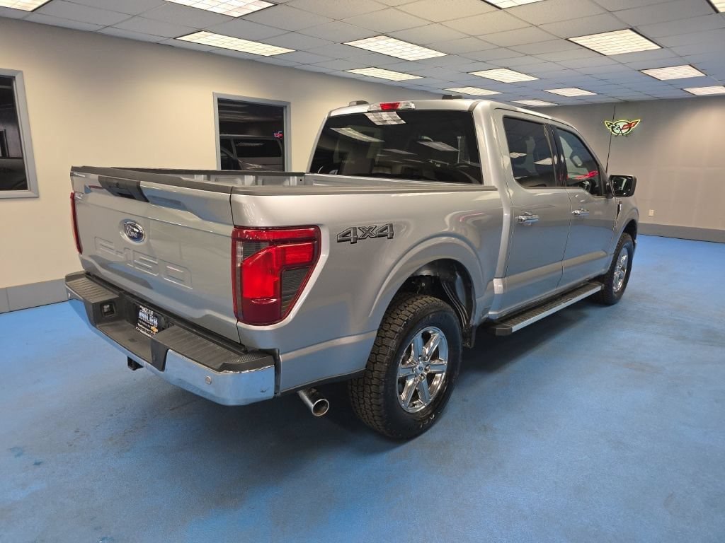 Used 2025 Ford F150 XLT w/ Equipment Group 301A Standard AWD/4WD image 3