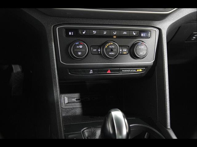 Certified 2020 Volkswagen Atlas Cross Sport SE AWD/4WD image 13