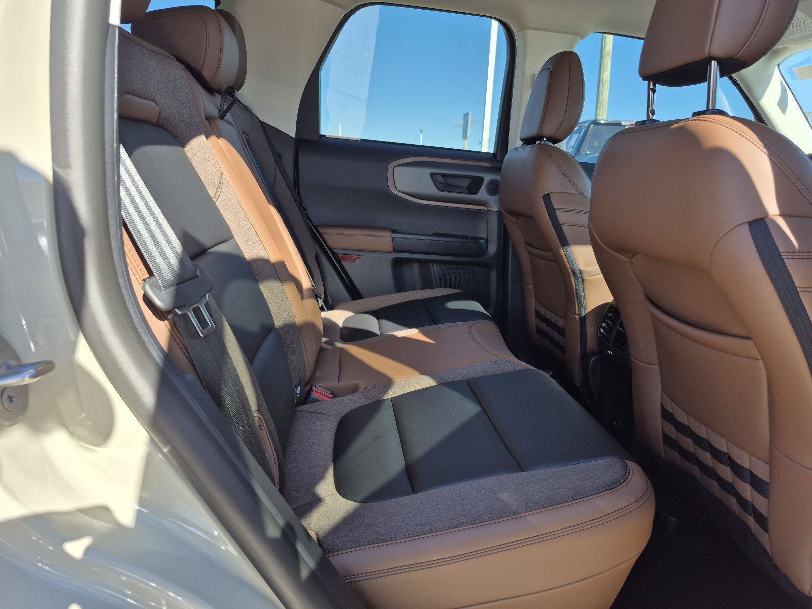 New 2025 Ford Bronco Sport Outer Banks w/ Outer Banks Tech Package+ AWD/4WD image 29