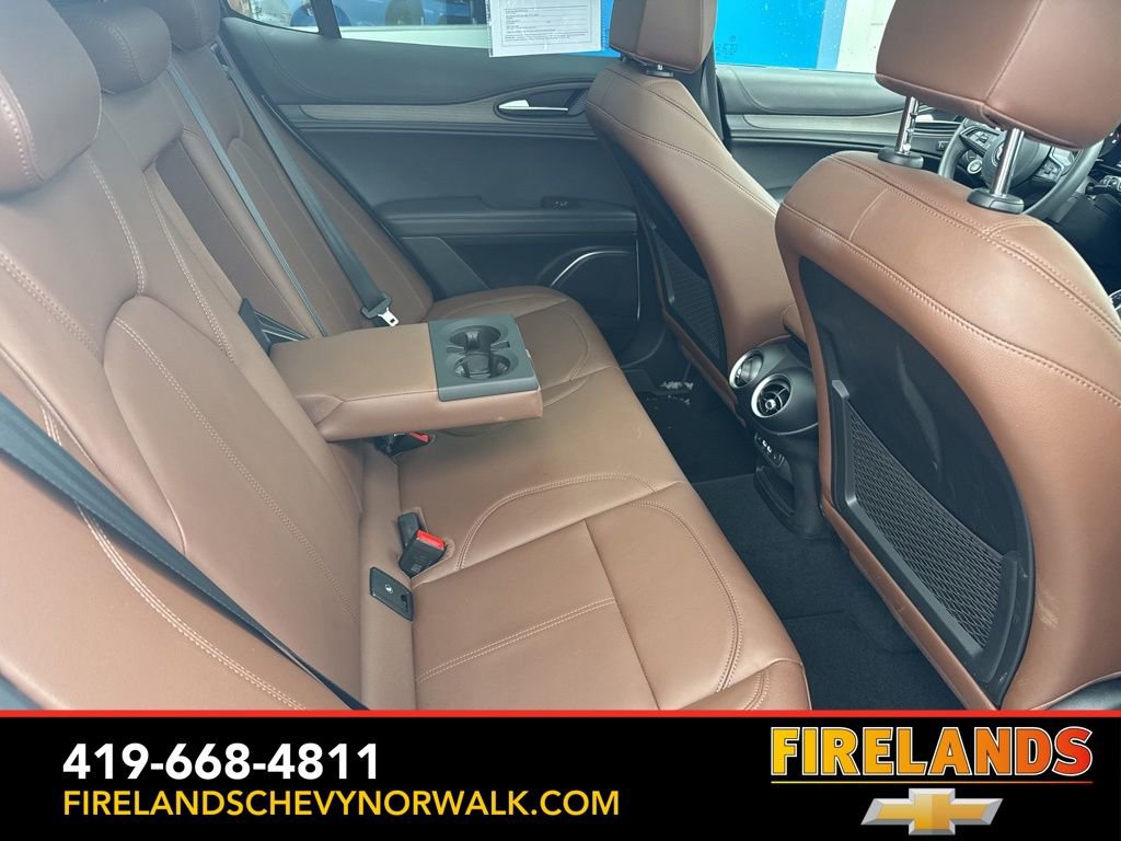 Used 2022 Alfa Romeo Stelvio Ti image 27