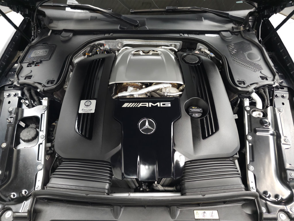 Certified 2024 Mercedes-Benz SL 63 AMG 4MATIC w/ Manufactur Interior Package image 37