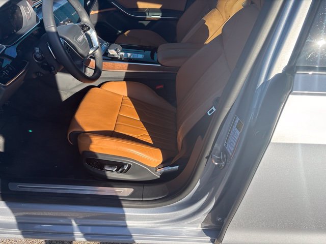 Used 2025 Audi A8 L 3.0T AWD/4WD image 7