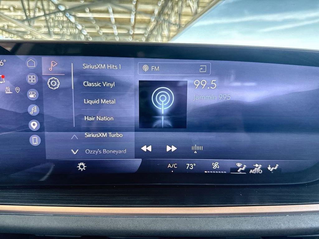 Used 2025 Buick Envision Sport Touring AWD/4WD image 5