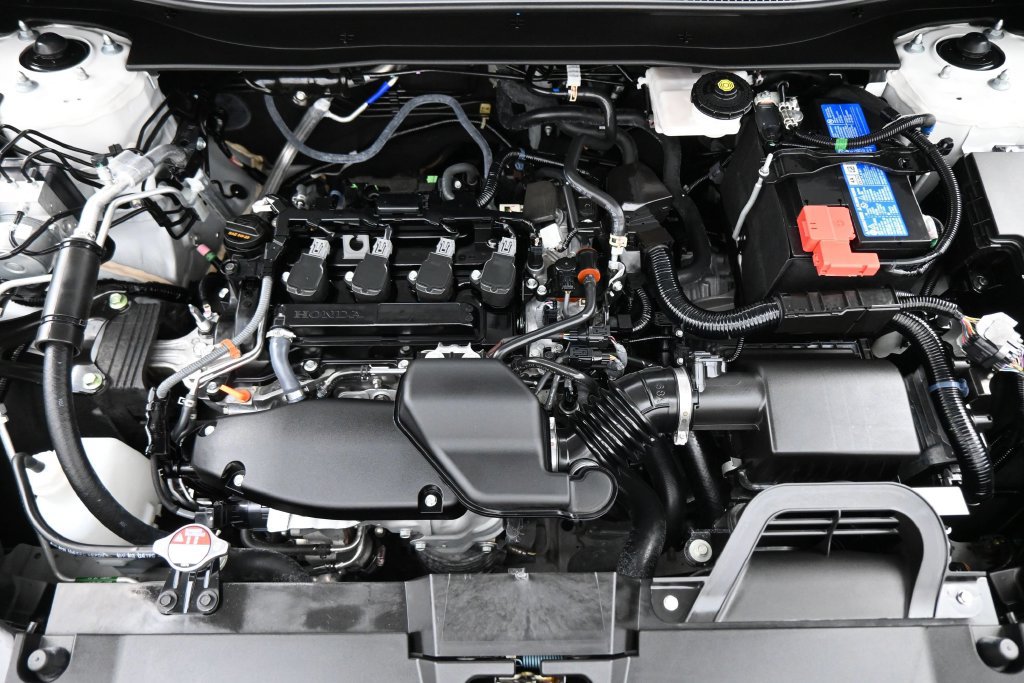 Used 2025 Honda CR-V LX image 14