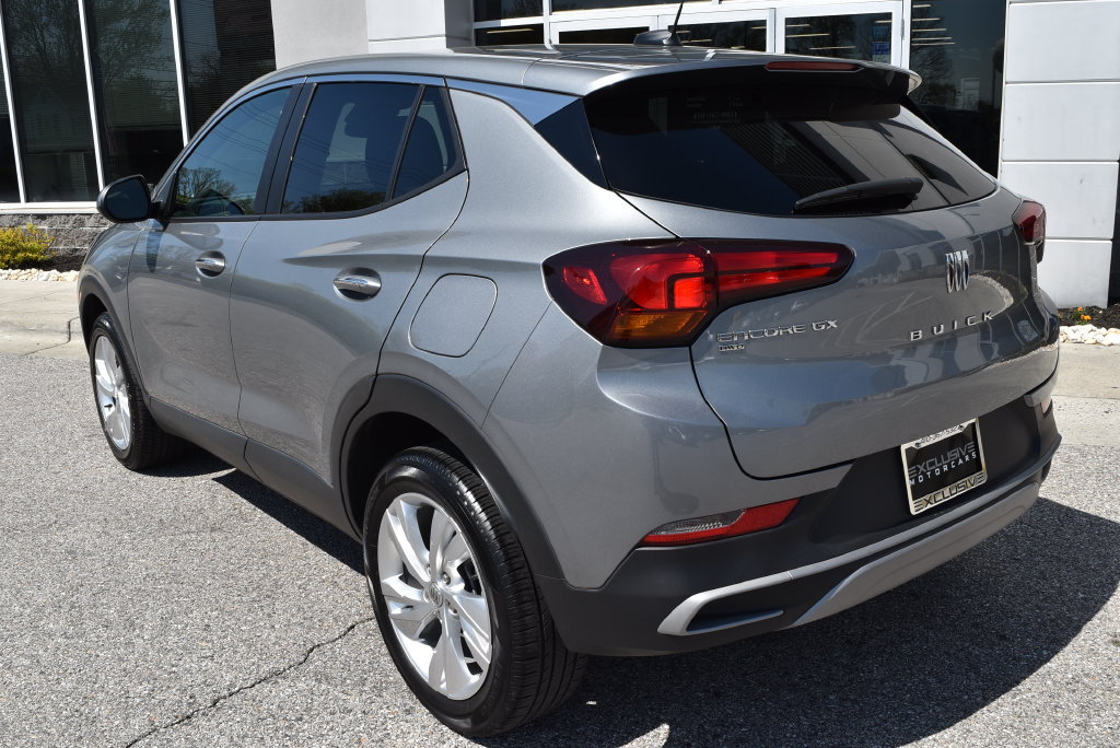Used 2025 Buick Encore GX Preferred AWD/4WD image 5
