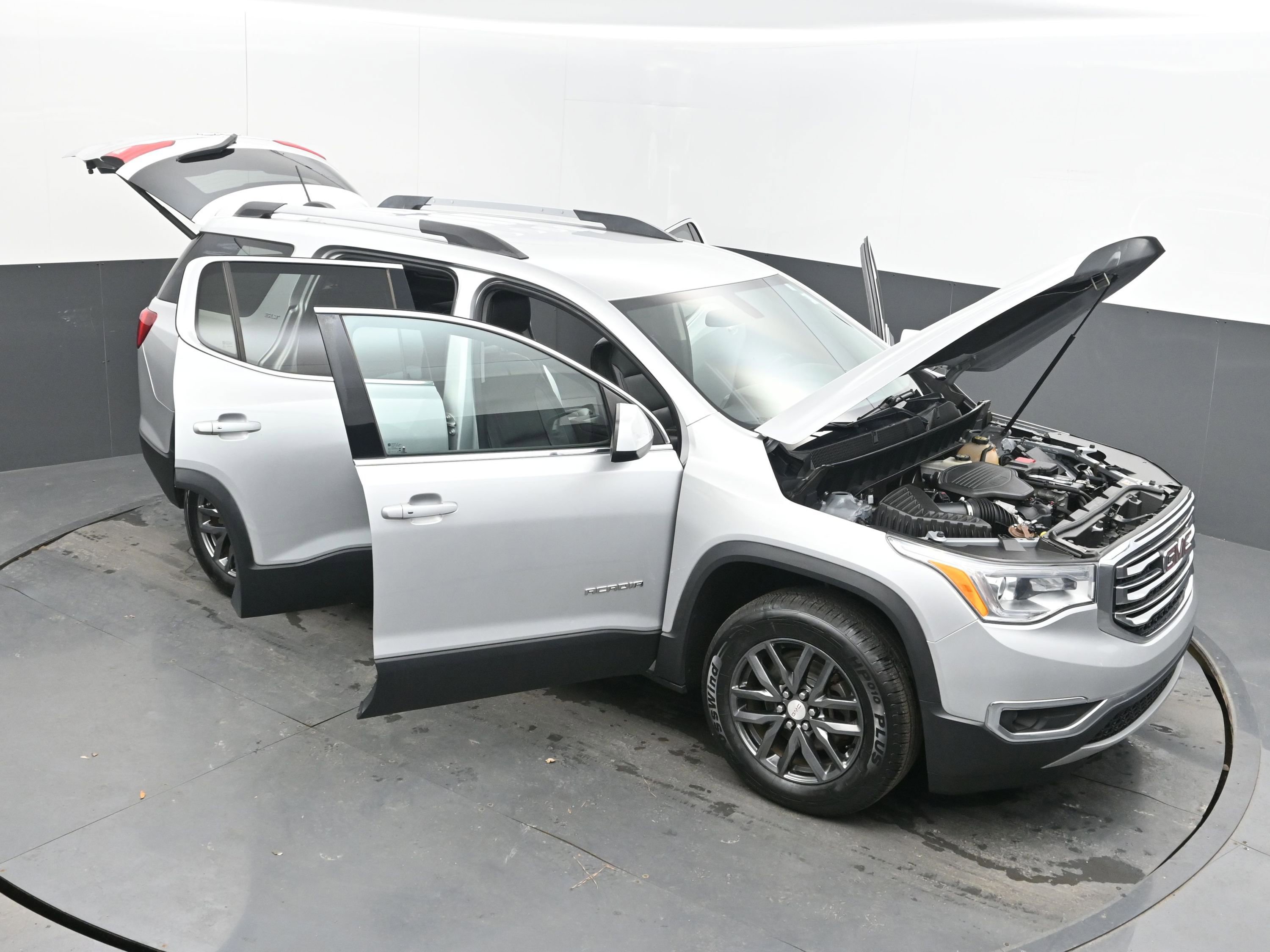 Used 2019 GMC Acadia SLT image 39