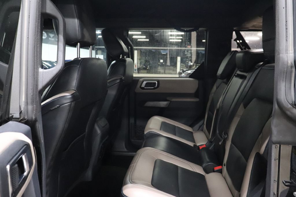 Used 2022 Ford Bronco Wildtrak image 14