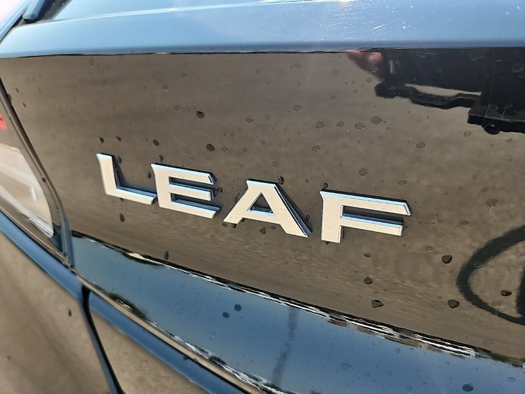 Used 2021 Nissan Leaf S w/ S Charge Package FWD image 39
