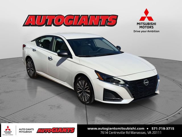 Used 2024 Nissan Altima 2.5 SV