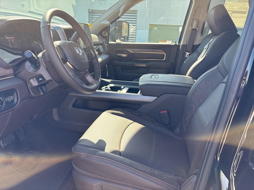 New 2026 RAM 2500 Limited AWD/4WD image 7
