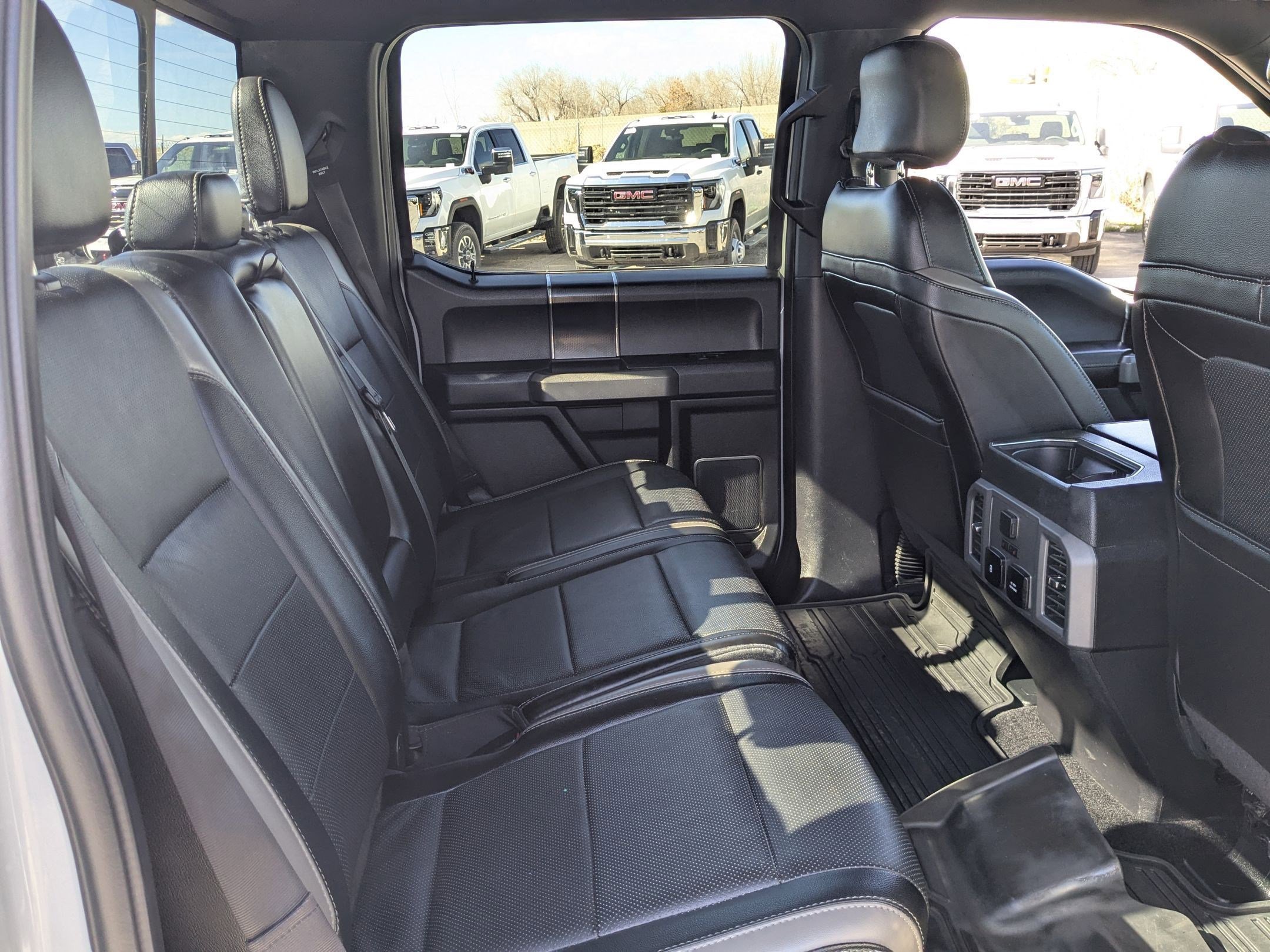 Used 2017 Ford F150 Raptor w/ Equipment Group 802A Luxury image 28