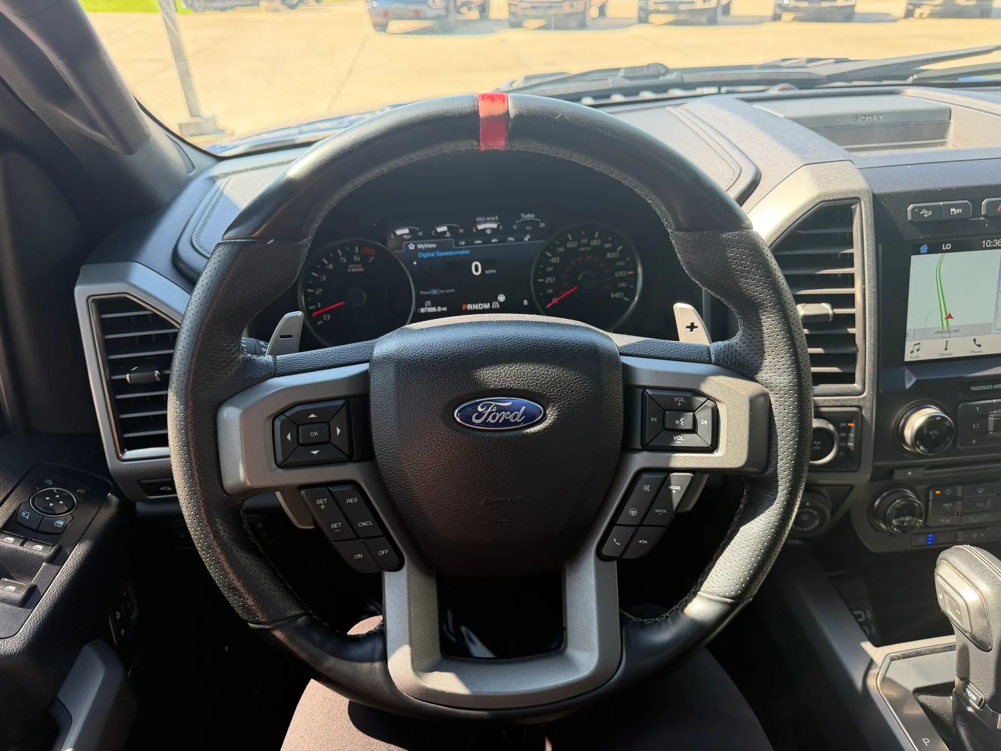 Used 2017 Ford F150 Raptor w/ Equipment Group 802A Luxury image 20