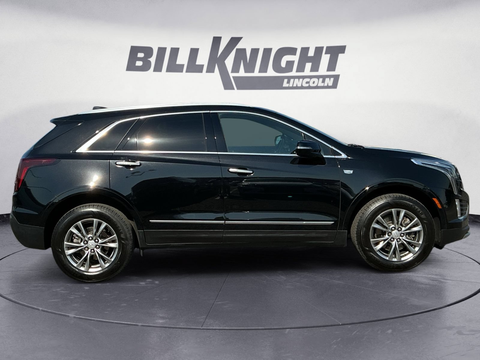 Used 2022 Cadillac XT5 Premium Luxury FWD image 6