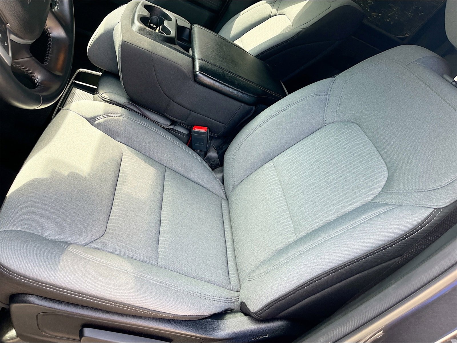 Used 2021 RAM 1500 Big Horn image 18