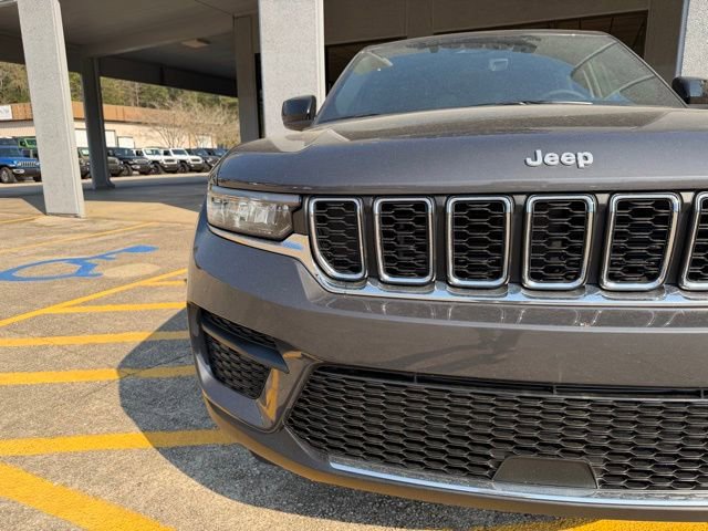 New 2026 Jeep Grand Cherokee Laredo X image 3