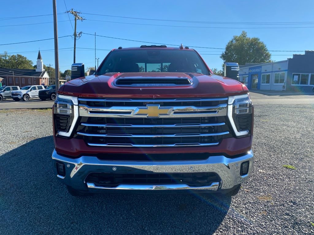 New 2026 Chevrolet Silverado 2500 LTZ w/ LTZ Premium Package AWD/4WD image 8