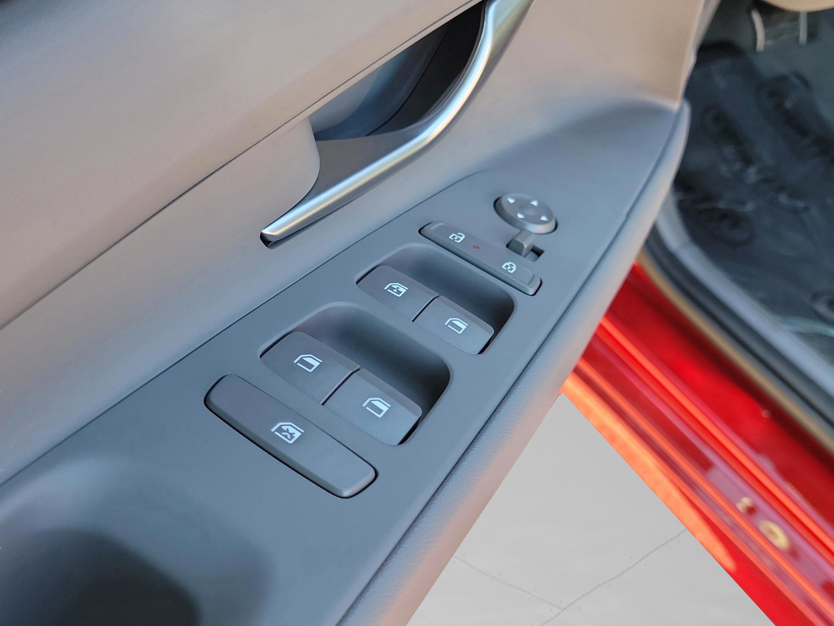 New 2026 Hyundai Elantra SEL Sport image 9