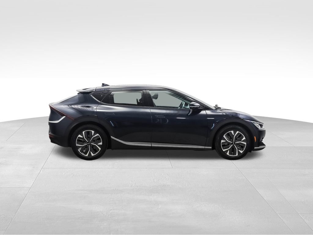 Used 2024 Kia EV6 Light image 6