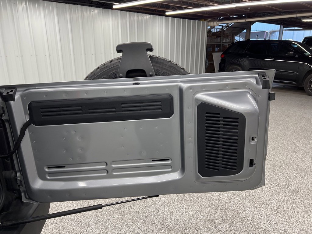 Used 2024 Ford Bronco Outer Banks image 12