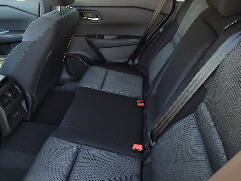 New 2026 Nissan Rogue SV image 4