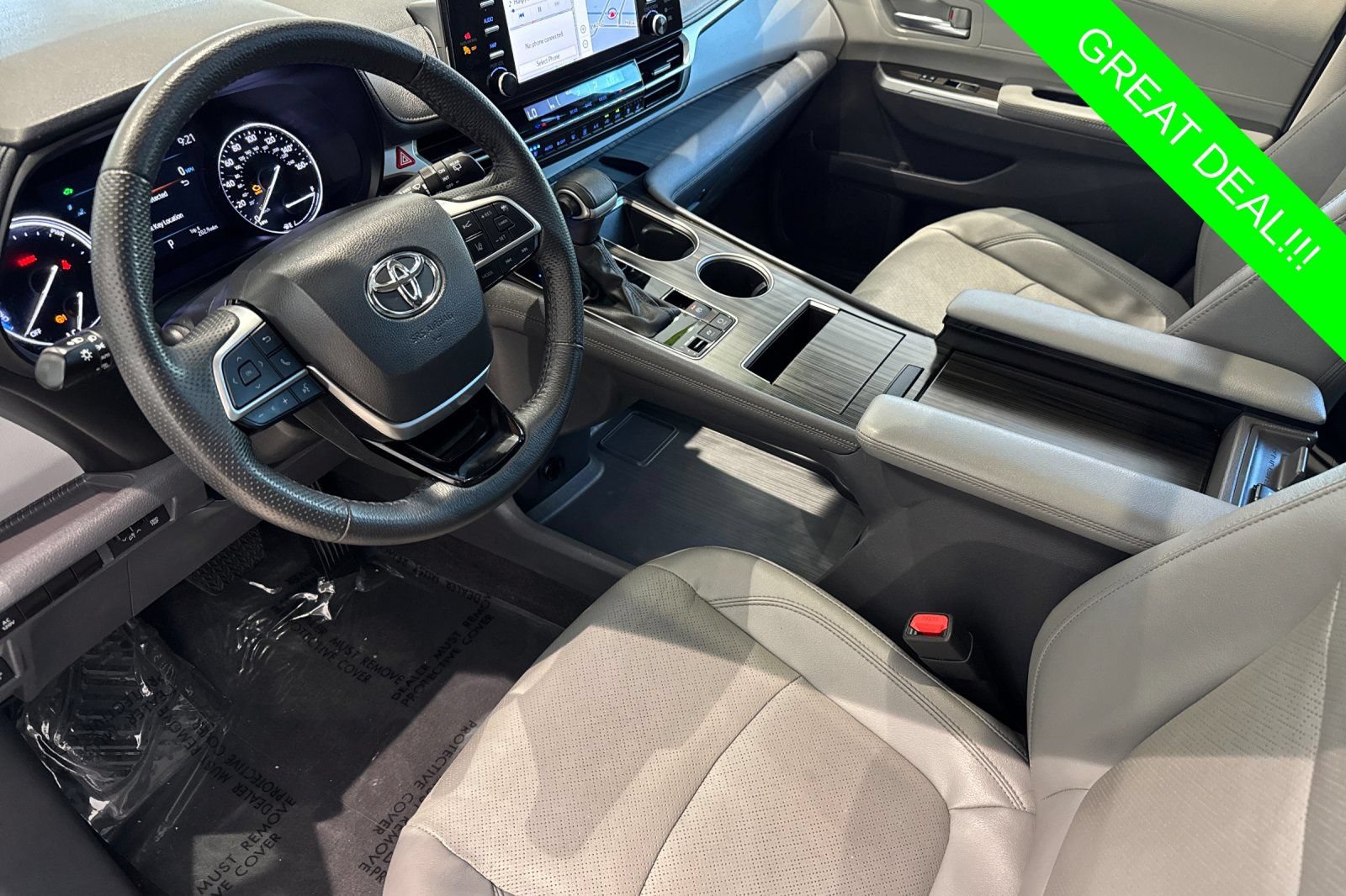 Certified 2023 Toyota Sienna Limited FWD image 10