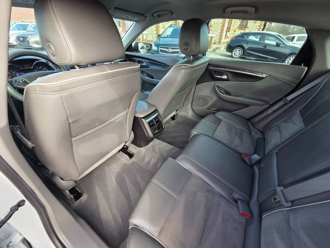 Used 2015 Chevrolet Impala LT image 13