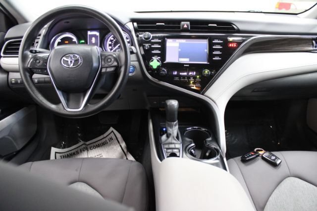 Used 2020 Toyota Camry LE w/ Fleet Convenience Package FWD image 2