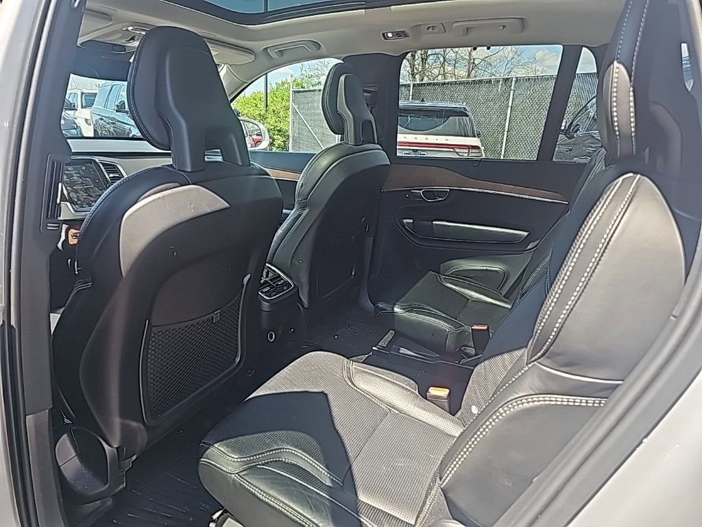 Used 2020 Volvo XC90 T6 Inscription w/ Protection Package AWD/4WD image 10