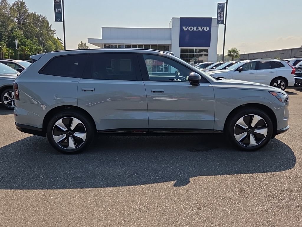 New 2025 Volvo EX90 Plus image 9