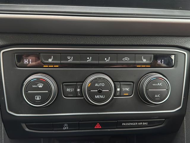 Used 2021 Volkswagen Atlas SE w/ Towing Package image 30