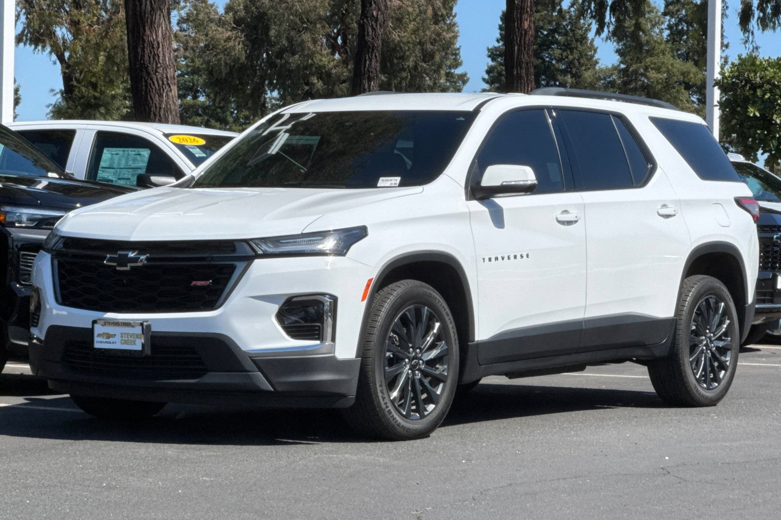 Used 2023 Chevrolet Traverse RS AWD/4WD image 9